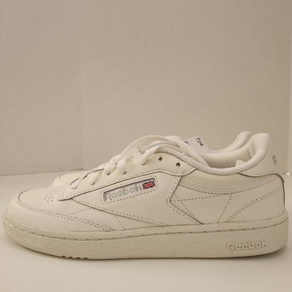 Reebok Women's Club C 85 Vintage Sneaker, Chalk/Chalk/Light Sage, 10 - Picture 4 of 8